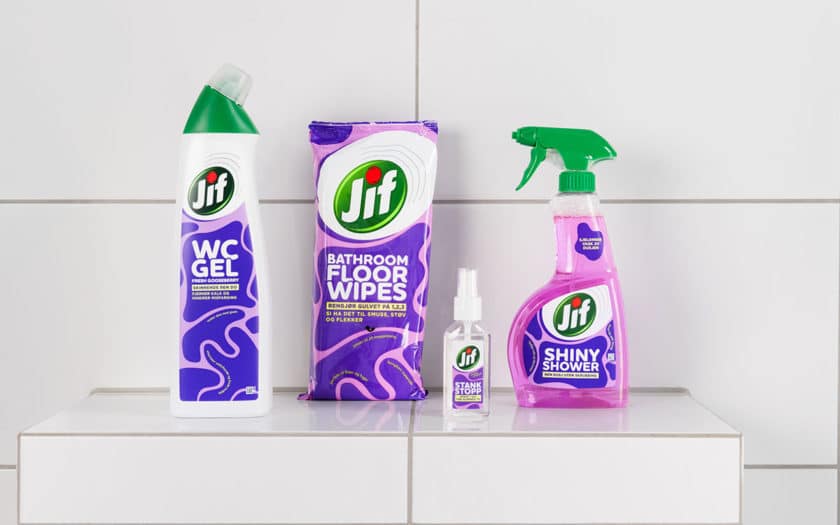 Jif WC-gel, Jif Bathroom Floor Wipes, Jif Stank Stopp og Jif Shiny Shower.