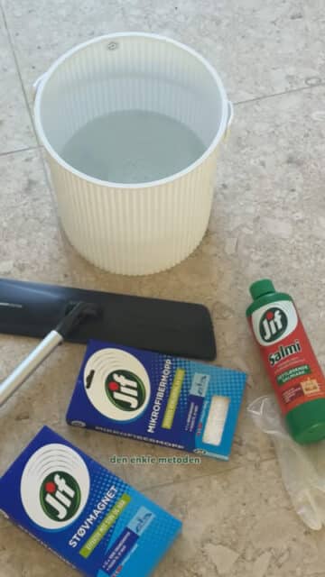 Slik vasker du tak
